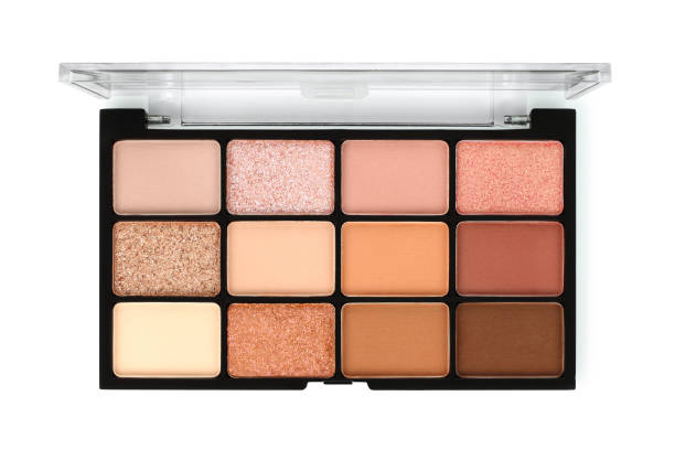 istock Palette of eyeshadow isolated on white background, top view 1410064071