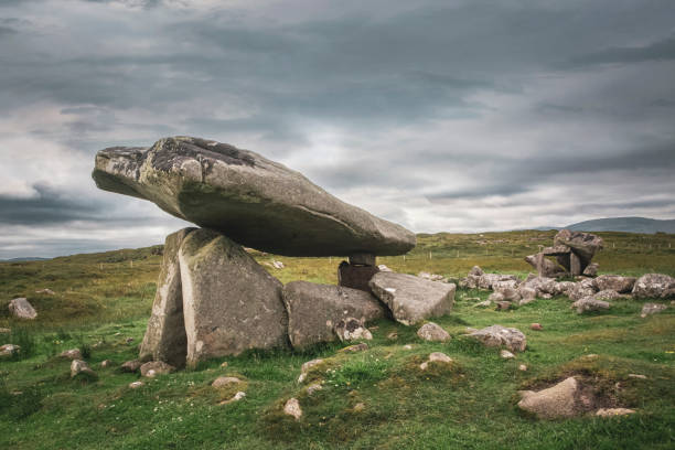 istock The Kilclooney Portal Dolmen 1410090900