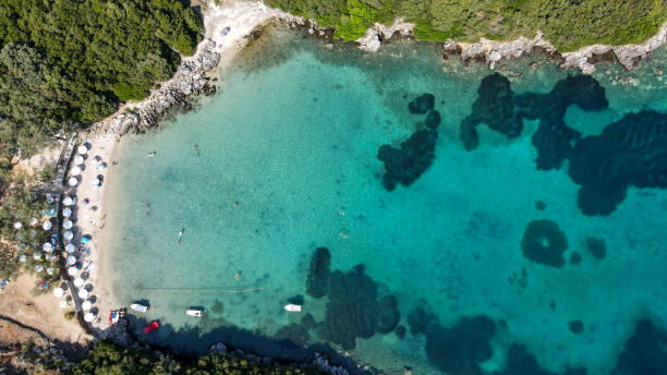 istock Overhead view of beautiful beach 1410127925