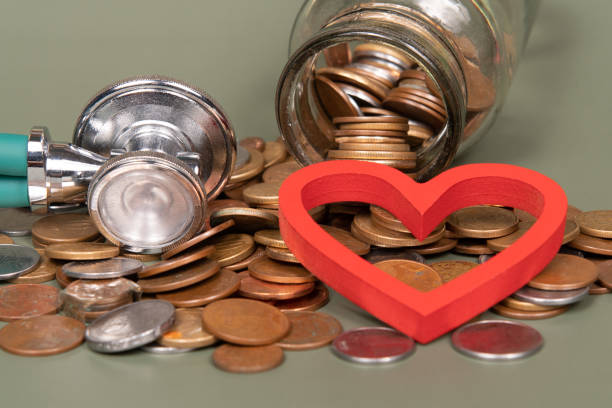 istock Medicine cost concept with heart treatment 1410194743