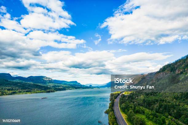 Columbia River Gorge Stock Photo - Download Image Now - Vancouver - Washington State, Columbia River, Portland - Oregon