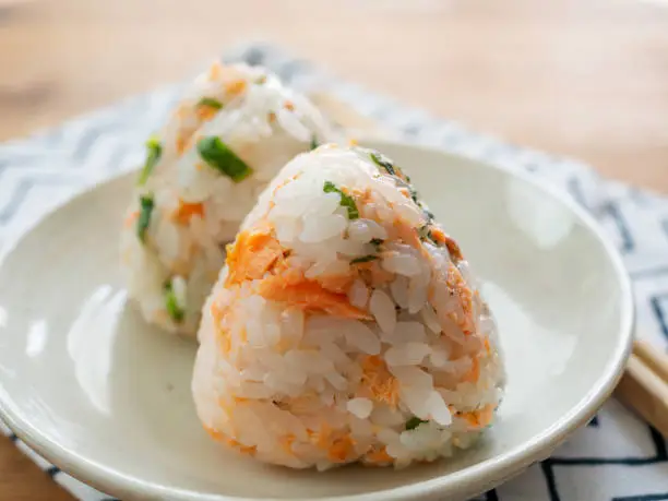 Sake Onigiri (Salmon Rice Ball)