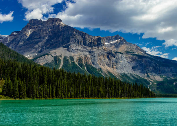 istock Emerald Lake Yoho National Park British Columbia Canada 1410278385