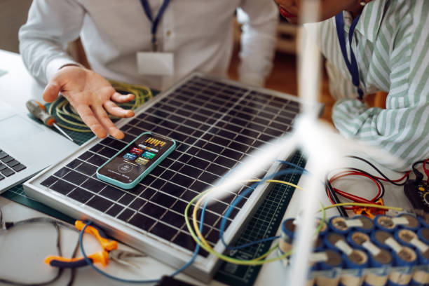 istock Measuring solar energy output in the office 1410360957