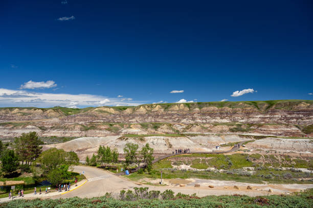 Landscape of the Canadian Badlands in Drumheller, the dinosaur capital of the world Landscape of the Canadian Badlands in Drumheller, the dinosaur capital of the world, Alberta, Canada drumheller stock pictures, royalty-free photos & images