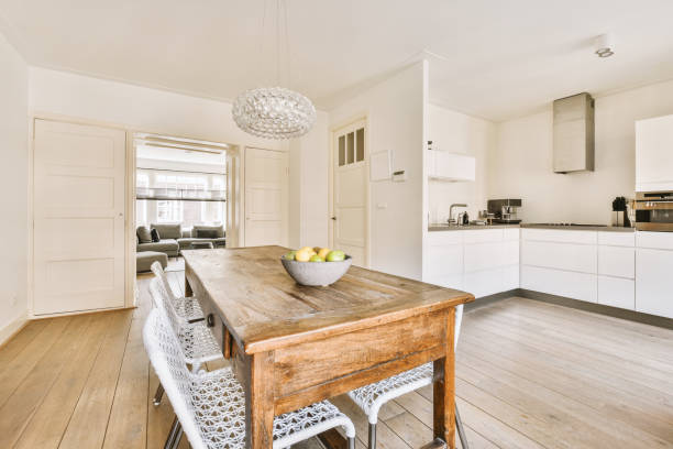 istock Spacious dining room in a cozy house 1410537550