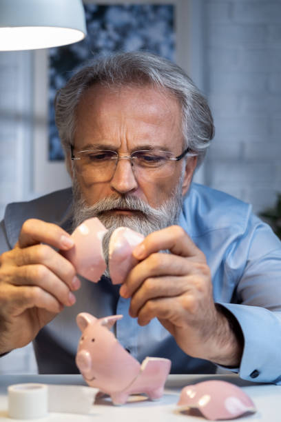 istock Broken piggy bank 1410584095