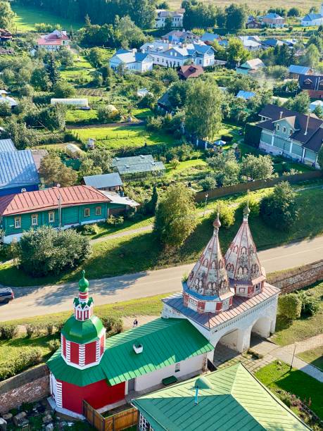 istock Rizopolozhensky Convent in Suzdal, Russia 1410673538