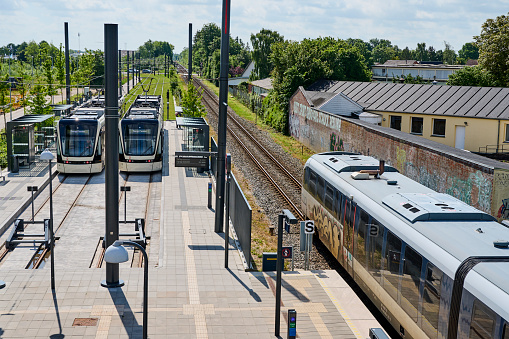 Hjallese is a suburb in Odense and the new light rail has end station the same place and connects the traffic from Odense city. With the train you can go directly to city or change to the light rail for the university, the new hospital or any stop along the rail.