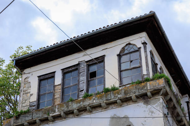 istock Berat typical houses detail 1410867834