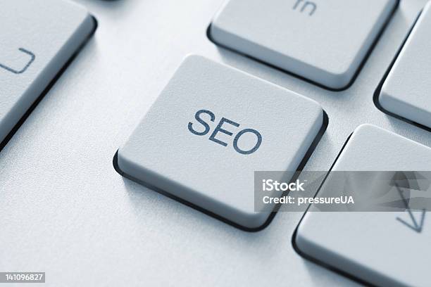 Foto de Seo Chave e mais fotos de stock de Acessibilidade - Acessibilidade, Aprimoramento, Computador desktop