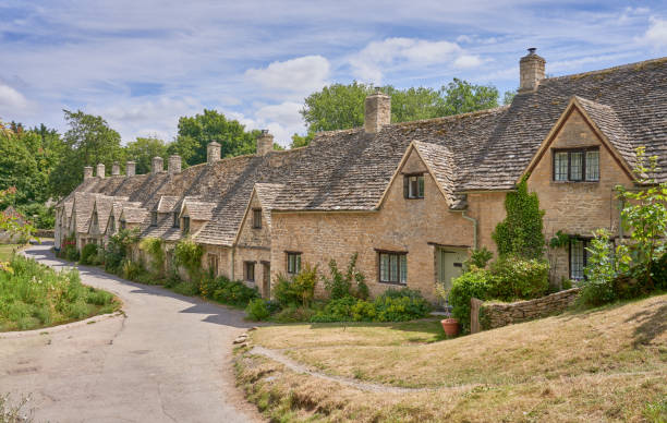 istock Arlington Row, Bibury, Cotswolds in summer 1410990238