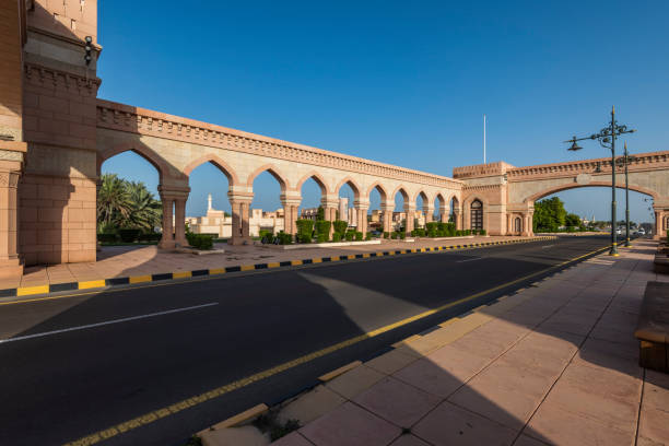 ソハール門、ソハール、オマーンのスルタン。 - oman greater masqat mosque al khuwair mosque ストックフォトと画像