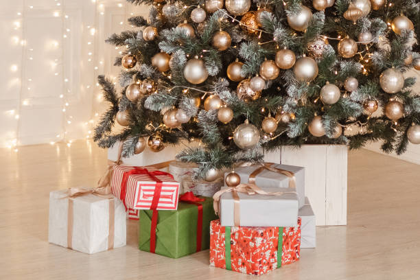 istock Beautiful New Year's interior, Christmas tree, gifts 1411024992