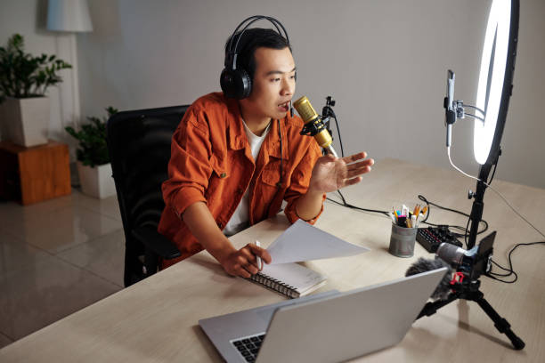 Blogger Recording Podcast
