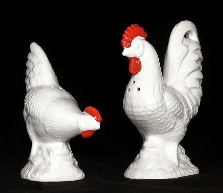 Vintage  hand painted chicken salt and pepper shakers