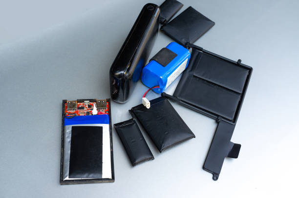 istock Expired or low quality Battery 1411179402