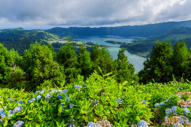 istock Lake of Sete Cidades 1411187070