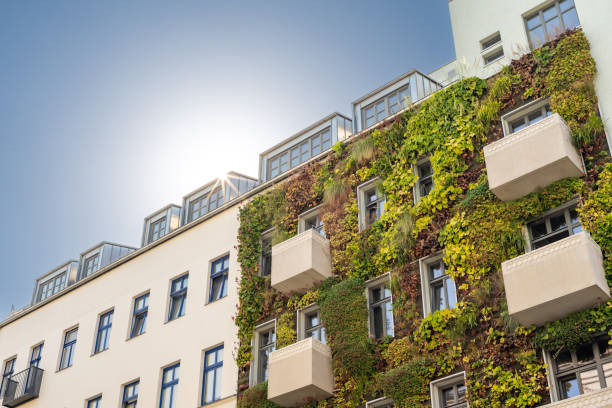 nachhaltiger architektur - klimaschutz stock-fotos und bilder