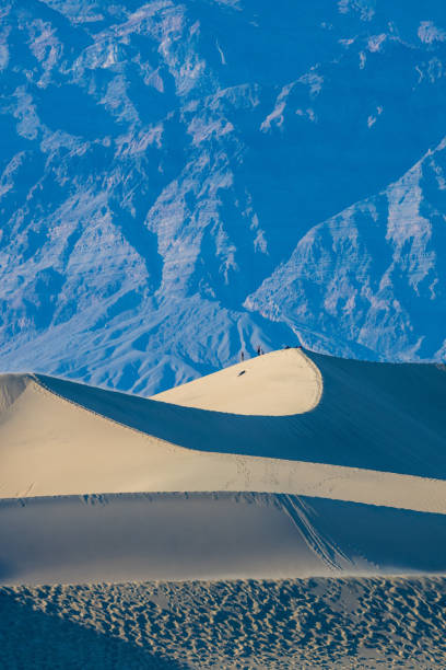 istock Sand dunes at Death Valley 1411202662