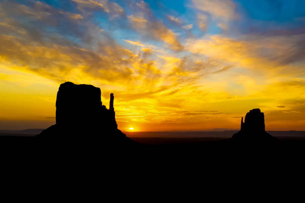 istock Sunrise in the Southwest 1411210631