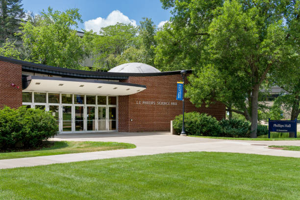 L. E. Phillips Science Hall on the Campus of the University of Wisconsin-Eau Claire L. E. Phillips Science Hall at the University of Wisconsin-Eau Claire. university of wisconsin eau claire stock pictures, royalty-free photos & images