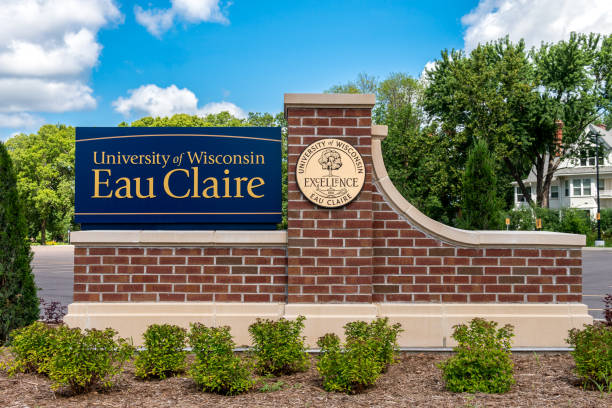 Entrance and Trademark Logo to the University of Wisconsin-Eau Claire Entrance and Trademark Logo at the University of Wisconsin-Eau Claire. university of wisconsin eau claire stock pictures, royalty-free photos & images