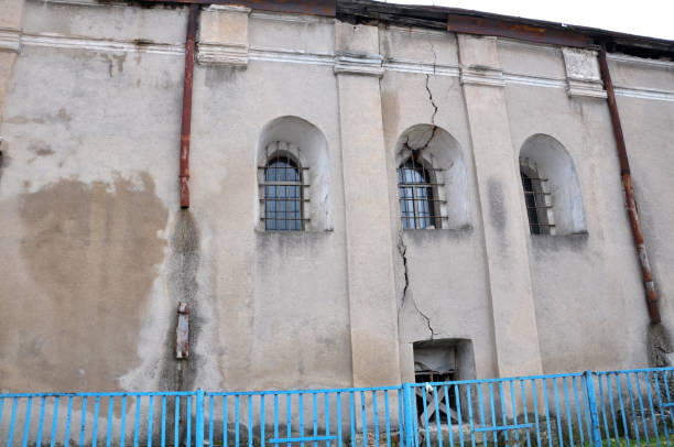 istock The old synagogue in Chortkiv 1411355435