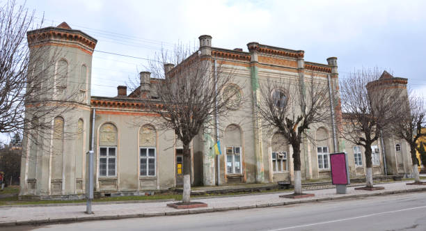 istock New Synagogue building in Chortkiv 1411457264