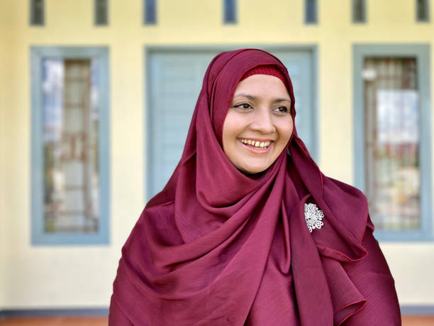 istock Asian Hijab Woman 1411547450