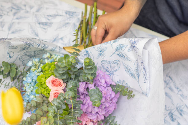 istock Bouquet of roses 1411653586