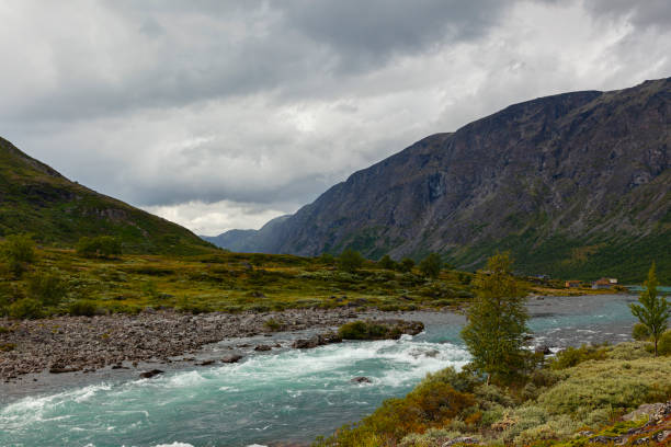 istock Gjendesheim and Besseggen 1411666578