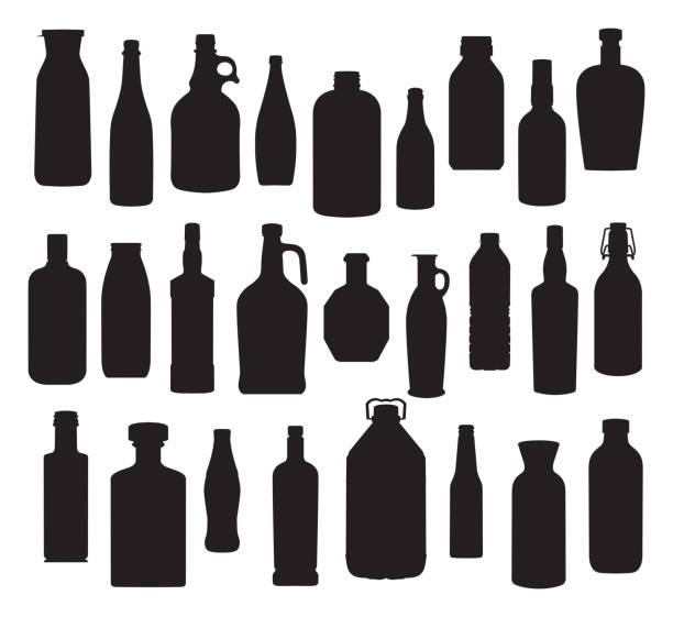 ilustraciones, imágenes clip art, dibujos animados e iconos de stock de siluetas de botellas - silhouette vodka bottle glass