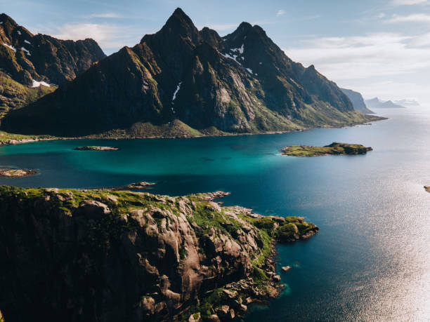 views from maervoll in the lofoten islands in norway - vaeroy imagens e fotografias de stock