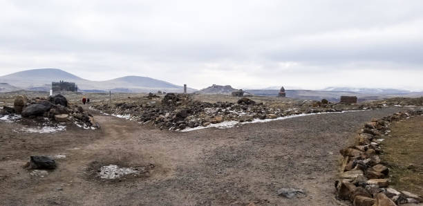 istock Silkroad Way Road old history 1411737691