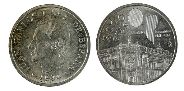 Spanish coins - 2,000 pesetas. Juan Carlos I. Minted in Silver in 2001.