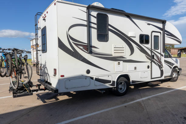 istock Rv truck 1411867742