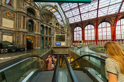 Picture of the main train station of budapest, Budapest Keleti, in a summer afternoon. Budapest Keleti (Eastern) station  (Keleti pályaudvar) is the main international and inter-city railway terminal in Budapest, Hungary.