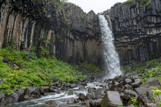 studlafoss waterfall in east iceland - skaftafell national park stockfoto's en -beelden