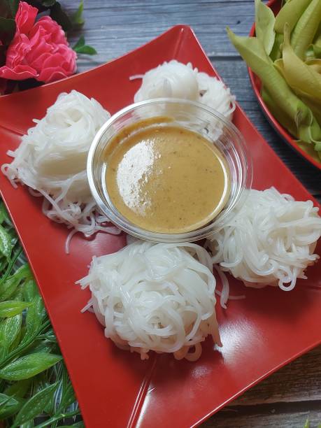 istock The Khanom Jeen on the background. 1412019741