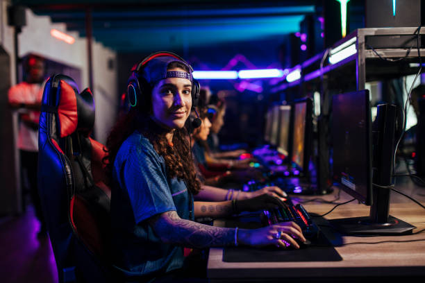 istock Hispanic female gamer 1412059689