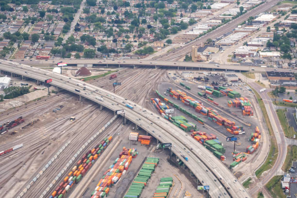 鉄道ヤードとコンテナの航空写真 - shunting yard freight train cargo container railroad track ストックフォトと画像