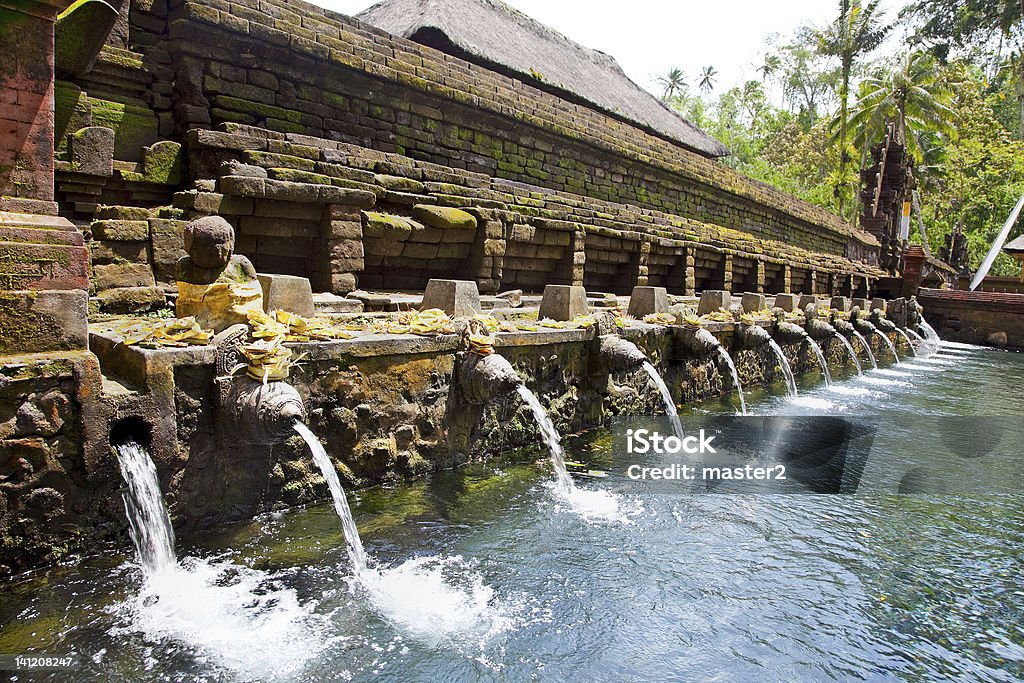 푸라 Tirtha Empul inTampak, 인도네시아 - 로열티 프리 물 스톡 사진