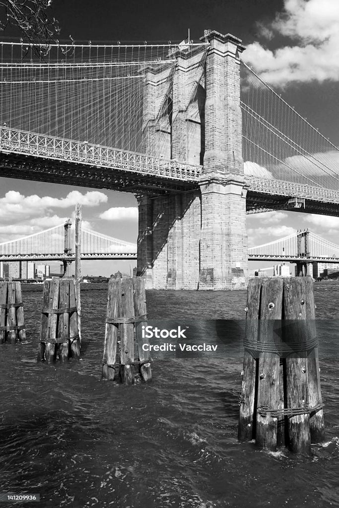 Ponte de Brooklyn em Nova York preto e branco - Royalty-free Ao Ar Livre Foto de stock