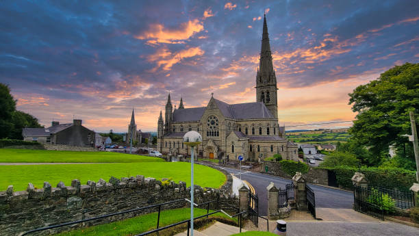 catedral de san eunan - dublin ireland place of worship church travel destinations fotografías e imágenes de stock