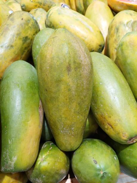 istock Papaya, all season Fruit 1412179749