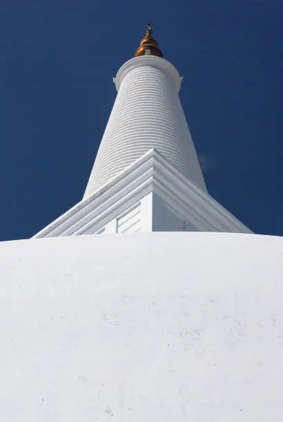 Photo of Ruwanwelisaya maha stupa, buddhist monument, Anuradhapura, Sri Lanka