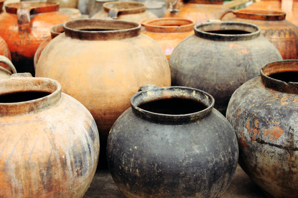 istock Handmade old clay pots, decorative ukrainian craft ceramic 1412185586