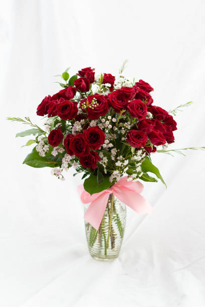 istock Dark red rose arrangement 1412269391