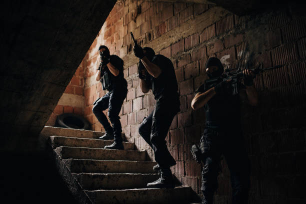 istock SWAT team on a mission 1412274620